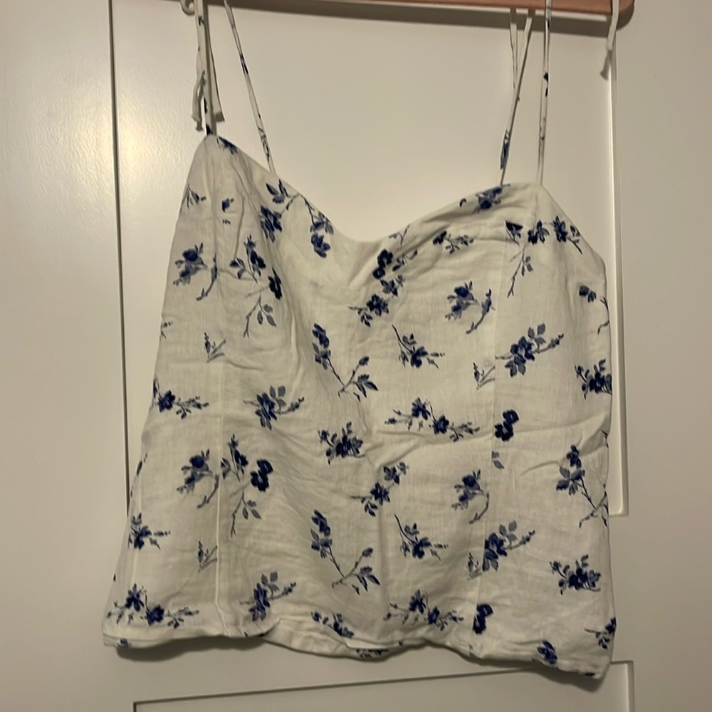 Abercrombie and fitch, medium crop top. Worn once